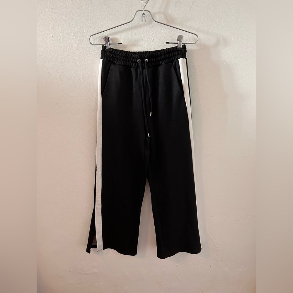 BROWNY STANDARD - women’s striped flare with side slit pants